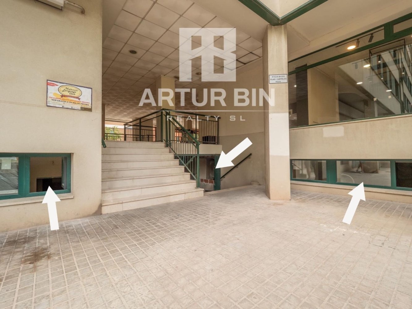 10 bedrooms Office in Valencia, Spain No. 261418