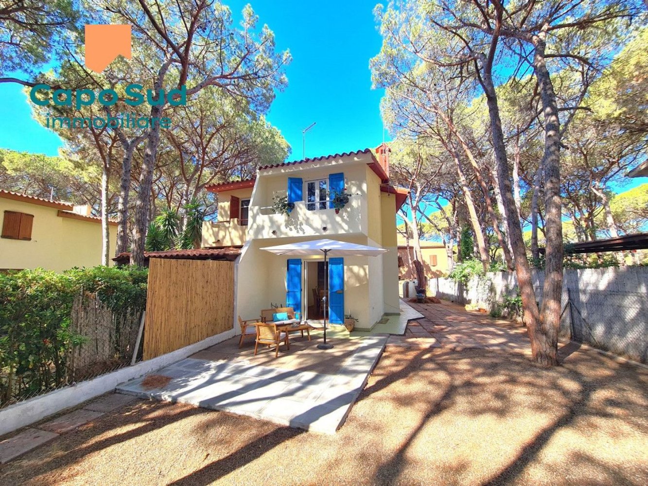 5 rooms House in Pula, Italy No. 120182