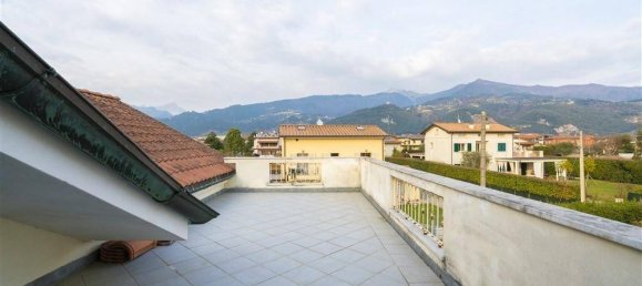 3 bedrooms Apartment in Montignoso, Italy No. 216521 17