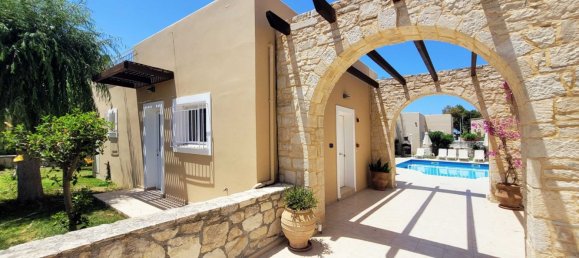2 Schlafzimmer Haus in Chania, Greece, Nr. 8399 21