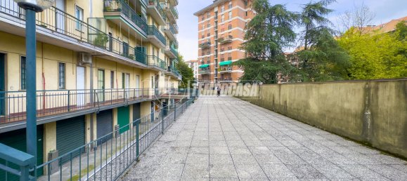 Studio in San Giuliano Milanese, Italy No. 114521 11