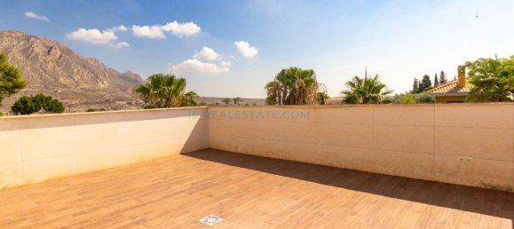 5 bedrooms House in Alicante, Spain No. 172262 2