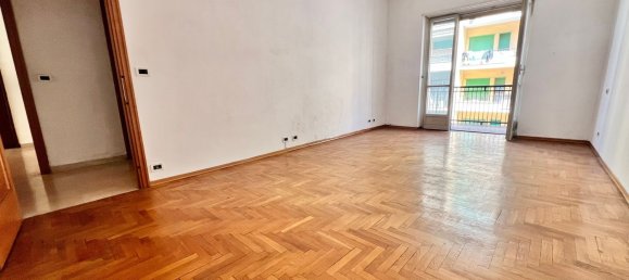 Apartamento T3 em Turin, Italy N.º 379365 27