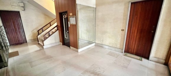 Apartamento T3 em Turin, Italy N.º 379365 18