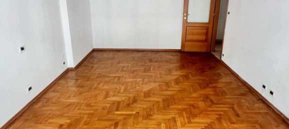 Apartamento T3 em Turin, Italy N.º 379365 53