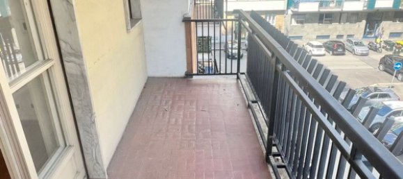 Apartamento T3 em Turin, Italy N.º 379365 39