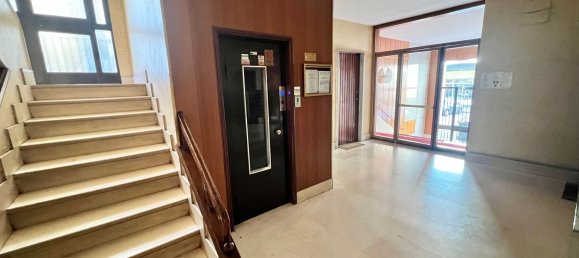 Apartamento T3 em Turin, Italy N.º 379365 6