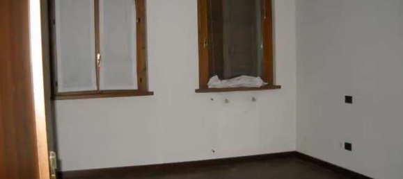 4-Zimmer Wohnung in Besana in Brianza, Italy, Nr. 4102 3