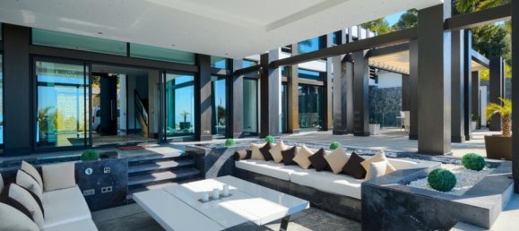 8 Schlafzimmer Villa in Marbella, Spain, Nr. 82303 12