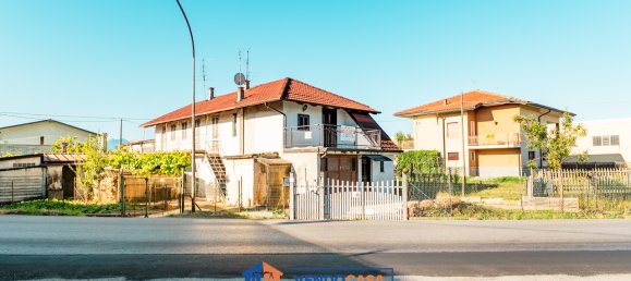 4 rooms House in Centallo, Italy No. 325828 22