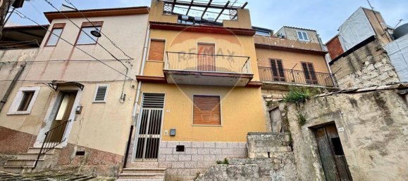 4-salle Maison à Giarratana, Italy No. 237473 68