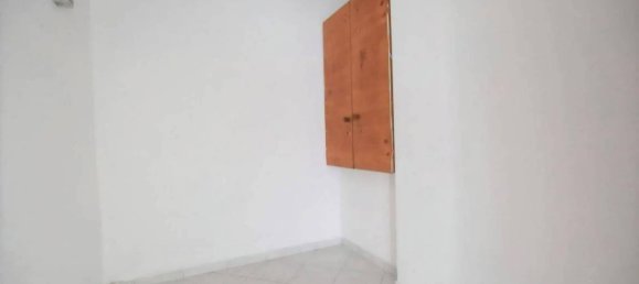 2 rooms Commercial property in Nuoro, Italy No. 290058 3