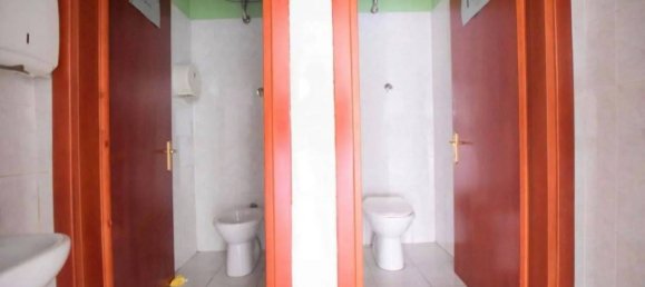 2 rooms Commercial property in Nuoro, Italy No. 290058 8