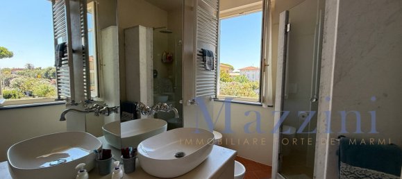 3 bedrooms Villa in Forte dei Marmi, Italy No. 314064 40