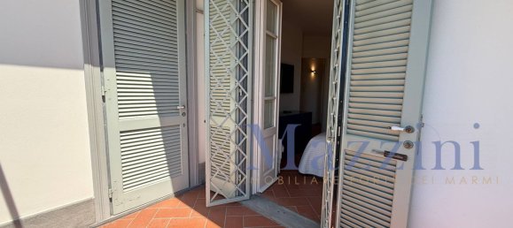 3 bedrooms Villa in Forte dei Marmi, Italy No. 314064 35