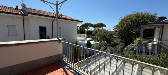 3 bedrooms Villa in Forte dei Marmi, Italy No. 314064 34