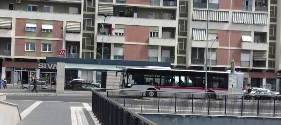 2-Zimmer Gewerbliche Immobilie in Rome, Italy, Nr. 289872 6