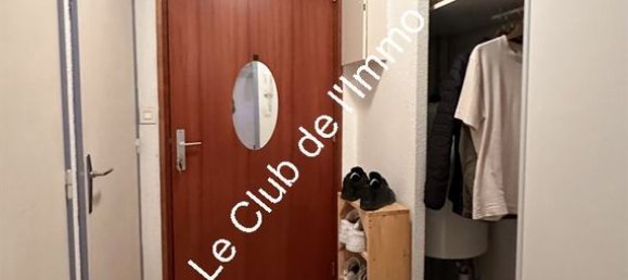 Studio in Olivet, France No. 86551 5