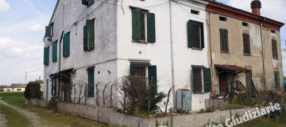 2 rooms Apartment in Luzzara, Italy No. 97859 11