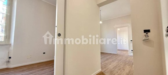 2 bedrooms Apartment in Rome, Italy No. 306507 12