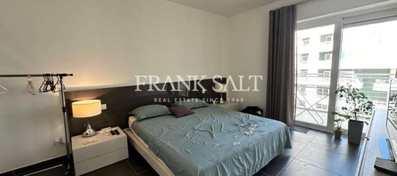Apartamento T2 em Sliema, Malta N.º 8829 7