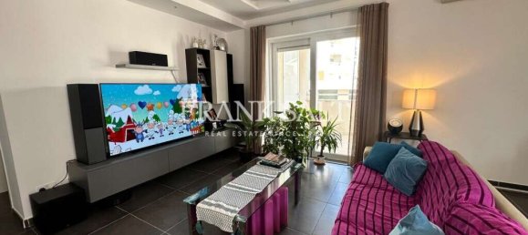 Apartamento T2 em Sliema, Malta N.º 8829 5