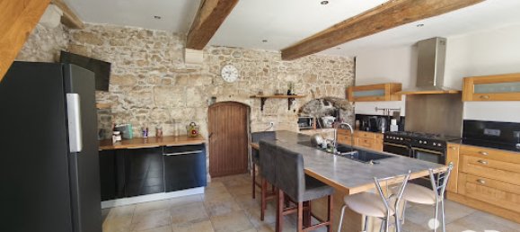 Casa de 5 dormitorios en Crepy-en-Valois, France No. 269344 3