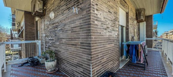 3 rooms Apartment in Rome, Italy No. 41371 7