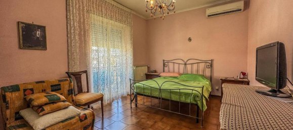 3 rooms Apartment in Rome, Italy No. 41371 11