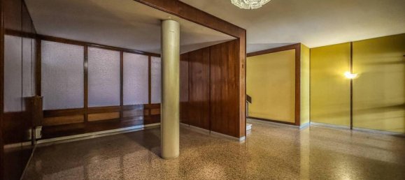 3 rooms Apartment in Rome, Italy No. 41371 14