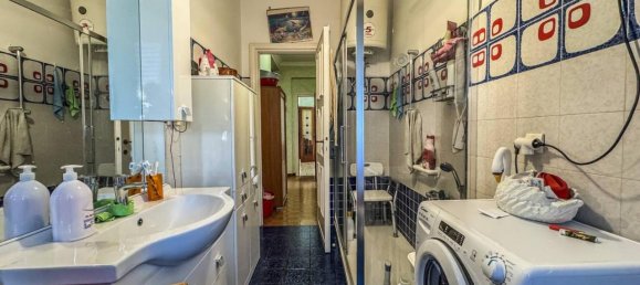 3 rooms Apartment in Rome, Italy No. 41371 9