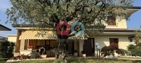 4 Schlafzimmer Villa in Udine, Italy, Nr. 278561 2