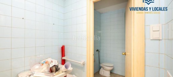 360m² Commercial property in Granada, Spain No. 24418 8