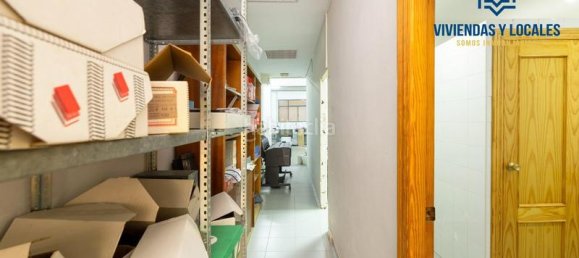 360m² Commercial property in Granada, Spain No. 24418 9