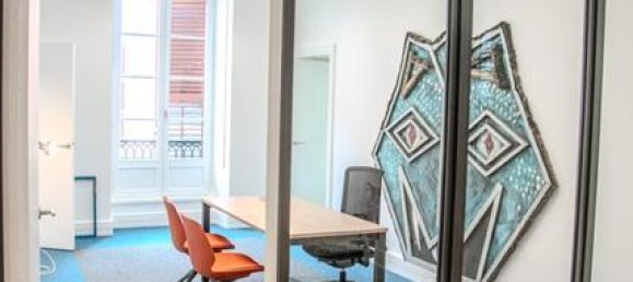 290m² Office in Chambery, France No. 205141 2