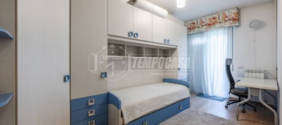 2 bedrooms Apartment in Milan, Italy No. 259877 23