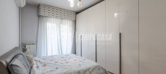 2 bedrooms Apartment in Milan, Italy No. 259877 18
