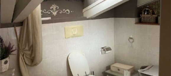 Apartamento de 4 divisões em Treviolo, Italy N.º 5476 16