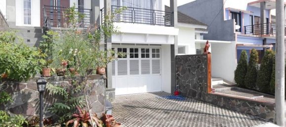 5 bedrooms House in Lembang, Indonesia No. 1248 16