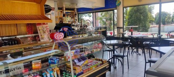 555m² Commercial property in Penafiel, Portugal No. 56320 11