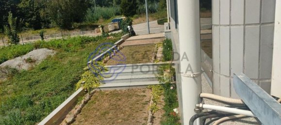 555m² Commercial property in Penafiel, Portugal No. 56320 18