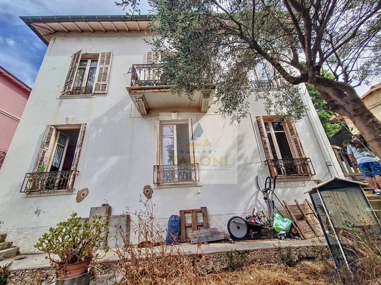 4 bedrooms Villa in Nice, France No. 280259