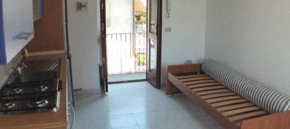 1 Schlafzimmer Wohnung in Rovellasca, Italy, Nr. 260685 9