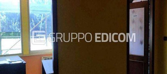 42m² Office in Cesena, Italy No. 362443 4
