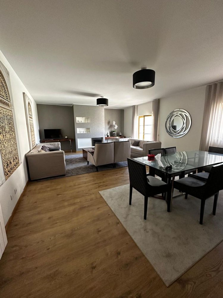 4 bedrooms Apartment in Sintra, Portugal No. 349650