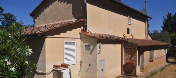 6 rooms House in Montescudaio, Italy No. 273146 4