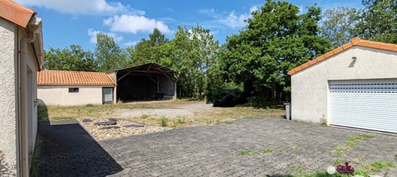 3 bedrooms House in Le Perrier, France No. 277995 16