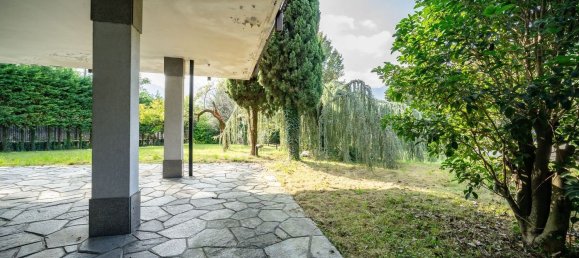 12 rooms Villa in Abbadia Lariana, Italy No. 298931 4