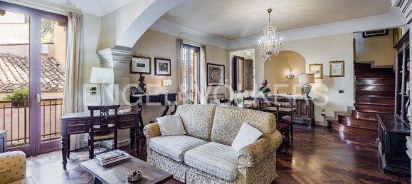 Apartamento de 2 dormitorios en Taormina, Italy No. 129249 4