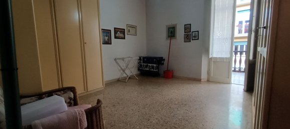 Apartamento de 6 divisões em Pontedera, Italy N.º 39099 15